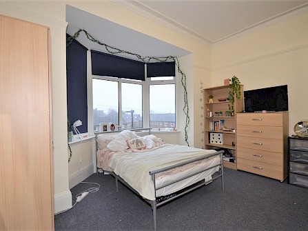 6, Clarke Dell, Botanical Gardens, Sheffield S10 2NR - 7 Bedrooms - 